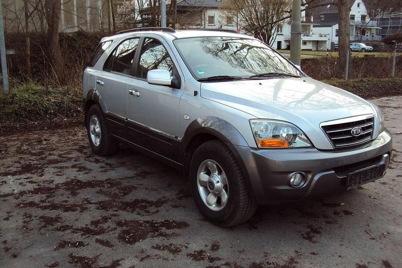 Gebraucht Kia Sorento 170 PS (125 kW) 2009 Silber SUV