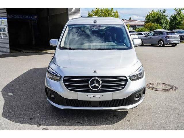 Schwarz metallic () Neu 2025 Mercedes 180 Progressive Limousine | 35.090 € (Fairer Preis) - Bild 1/1