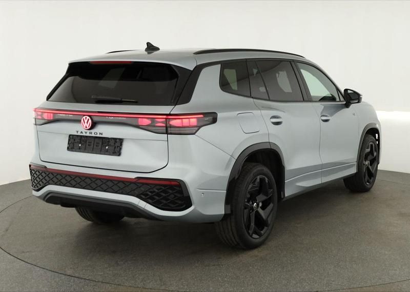 Neu VW Tayron R-line 204 PS (150 kW) 2026 Oyster silver metallic SUV