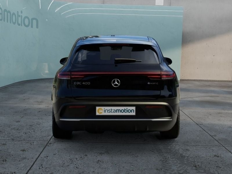 Gebraucht Mercedes EQC400 300 kW (408 PS) 2022 Schwarz SUV