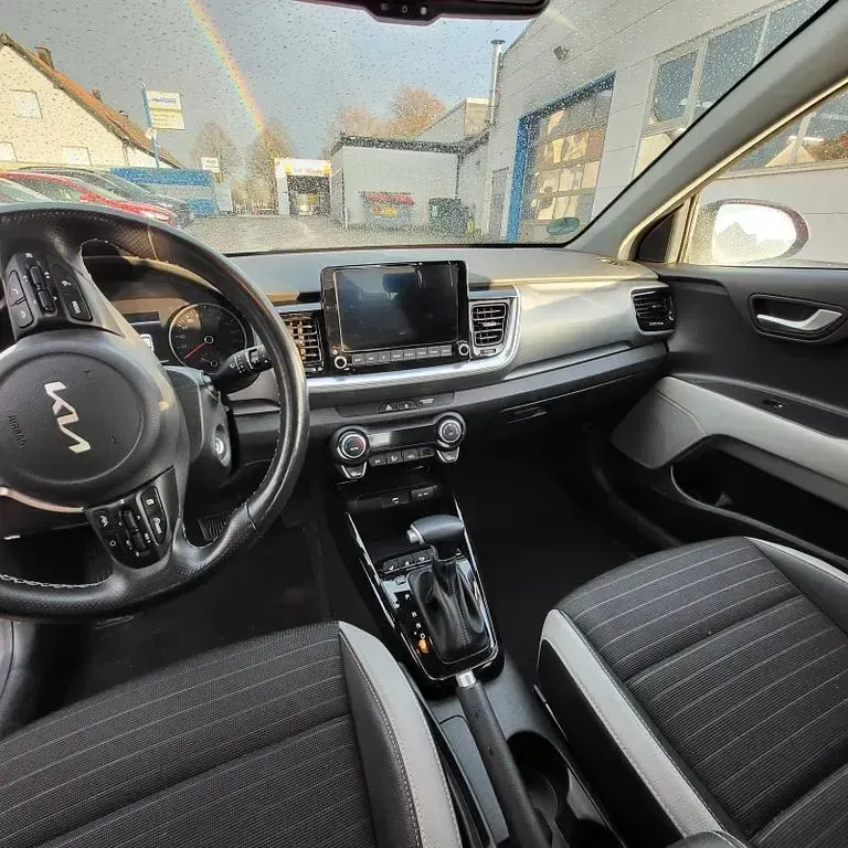 Gebraucht Kia Stonic Vision 101 PS (74 kW) 2021 Rot SUV