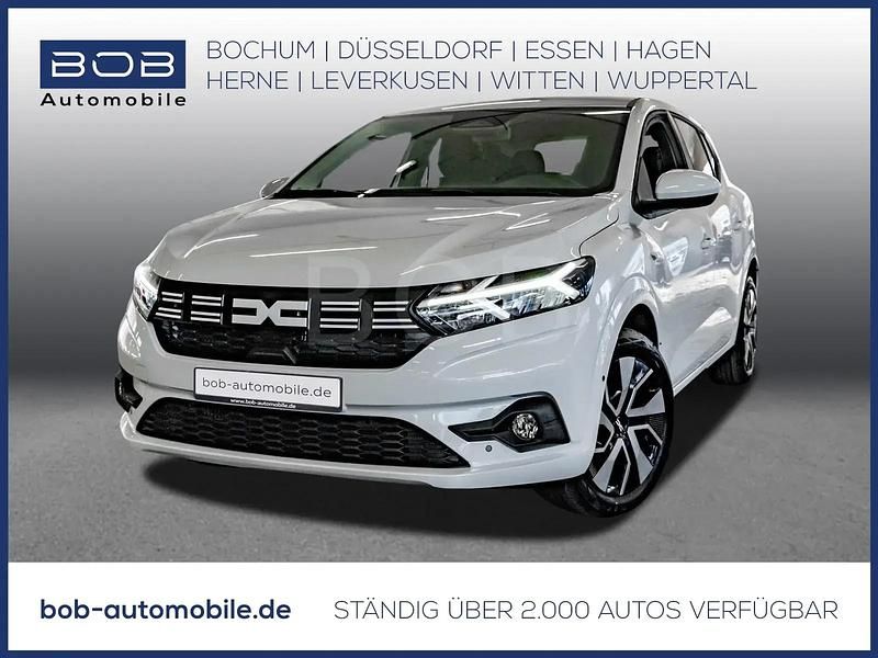 Weiß Gebraucht 2025 Dacia Sandero Expression Limousine | 15.776 € (Superpreis) - Bild 1/3