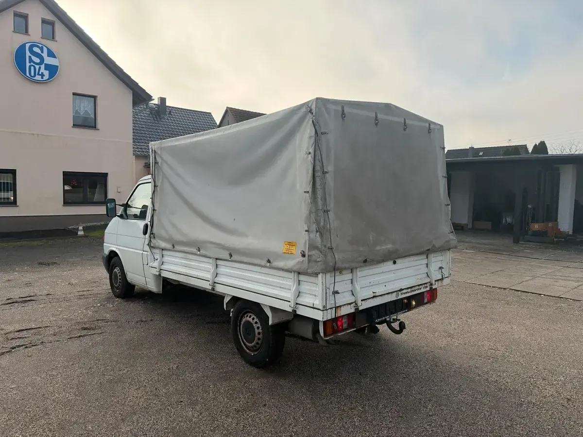 Gebraucht VW T4 88 PS (64 kW) 2002 Weiß Van