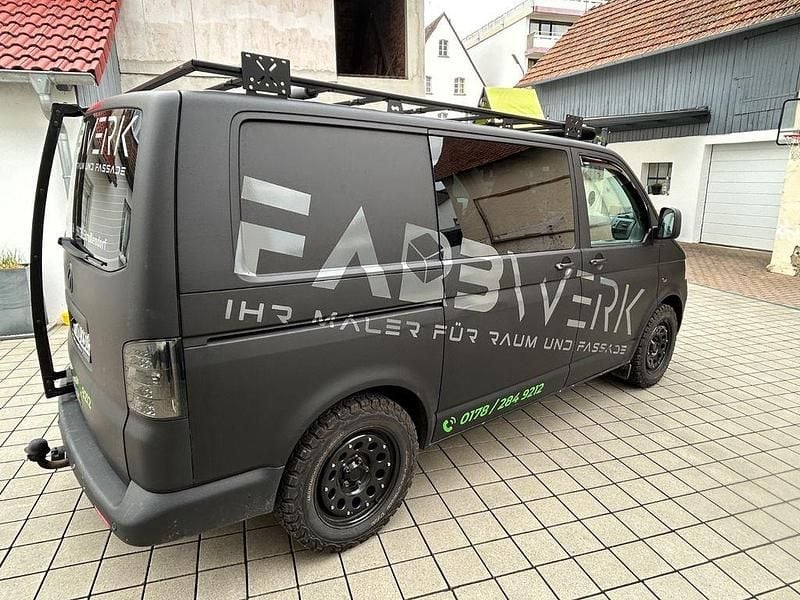 Używany VW Transporter 84 KM (61 kW) 2007 Czarny Van