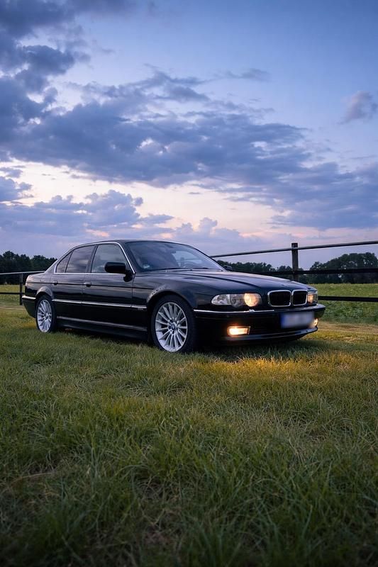 Usata BMW 728 193 CV (141 kW) 2000 Nero Berlina