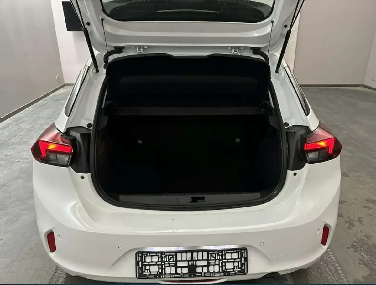 Gebraucht Opel Corsa Edition 75 PS (55 kW) 2022 Jade weiß Kleinwagen