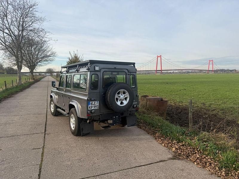 Gebraucht Land Rover Defender 122 PS (89 kW) 2015 Grau SUV