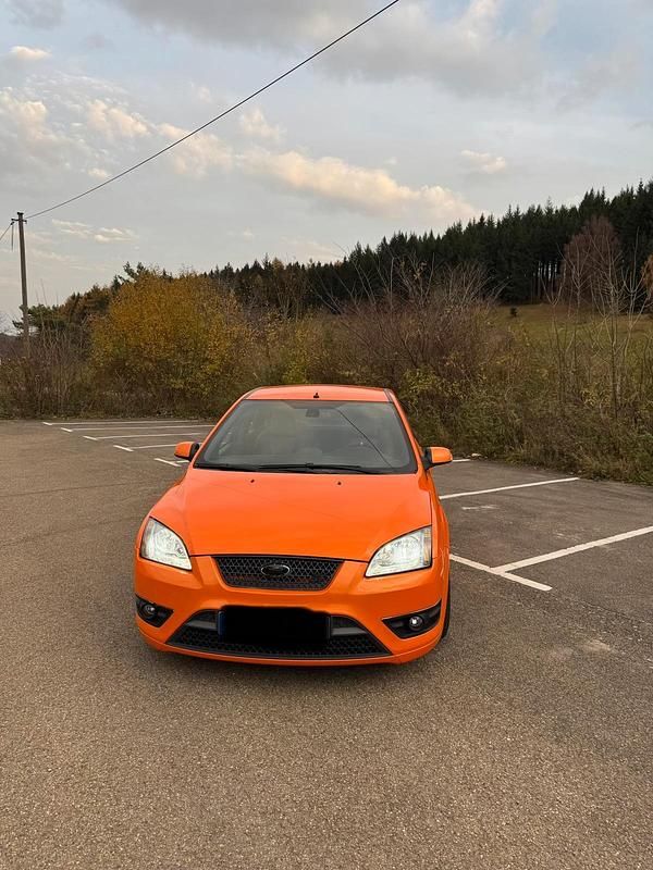 Gebraucht Ford Focus ST 225 PS (165 kW) 2006 Orange Kleinwagen