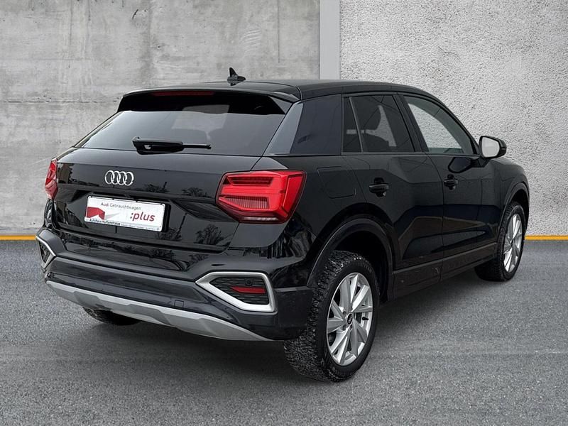 Second-hand Audi Q2 Advanced 150 CP (110 kW) 2021 Negru SUV