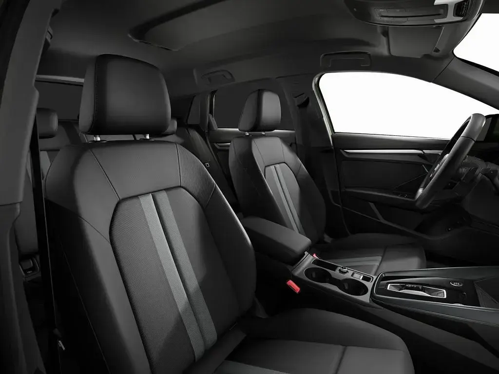 Gebraucht Audi A3 Advanced 204 PS (150 kW) 2025 Grün Limousine