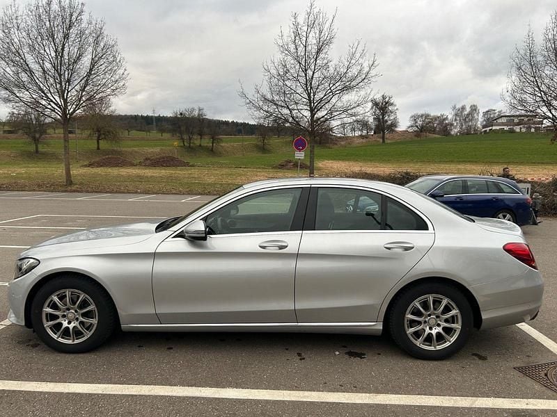 Second-hand Mercedes C180 Edition 156 CP (114 kW) 2016 Gri Berlinǎ