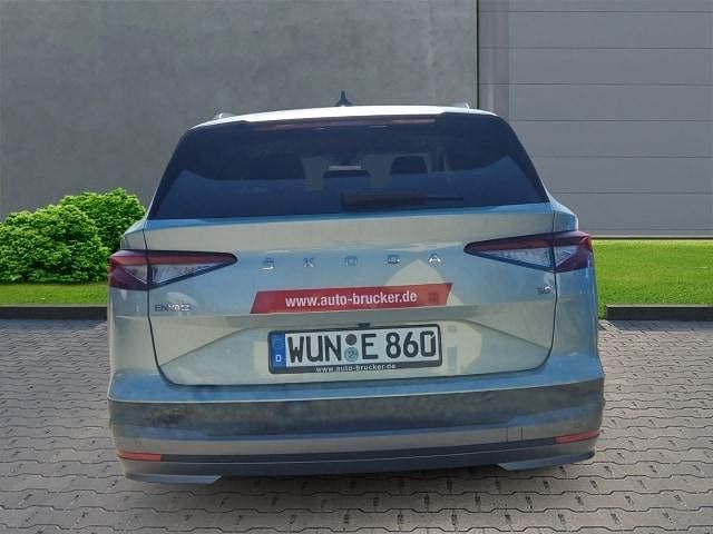 Gebraucht Skoda Enyaq iV Loft 131 kW (179 PS) 2024 Arcticsilber metallic SUV