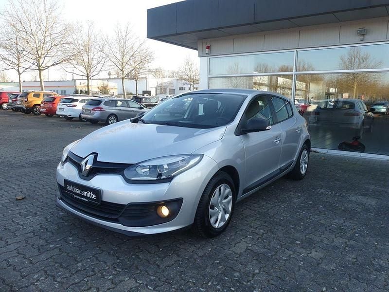 Silber Gebraucht 2014 Renault Mégane Authentique Limousine | 6.400 € (Guter Preis) - Bild 1/4