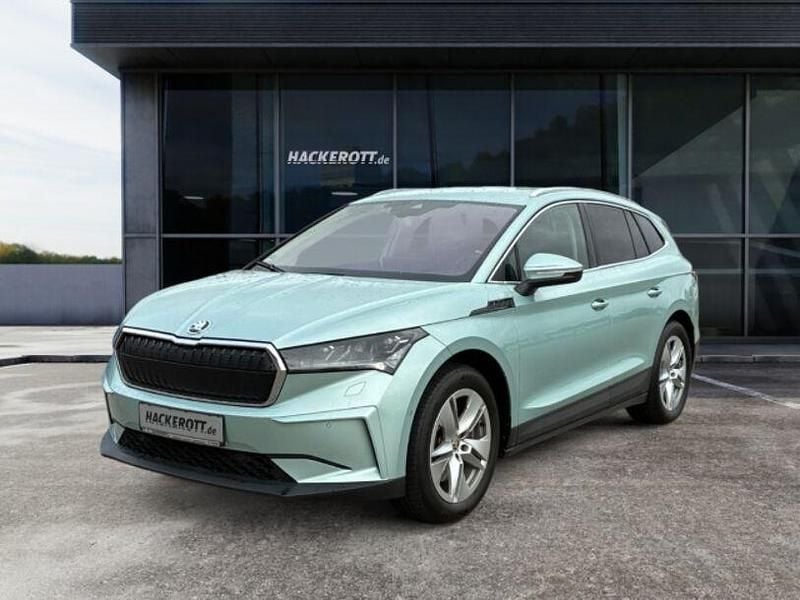 Silber Gebraucht 2022 Skoda Enyaq iV Loft SUV | 29.480 € (Guter Preis) - Bild 1/4