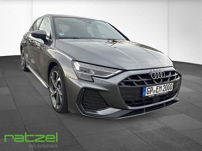 Gebraucht Audi A3 S-Line 150 PS (110 kW) 2025 Grau Limousine