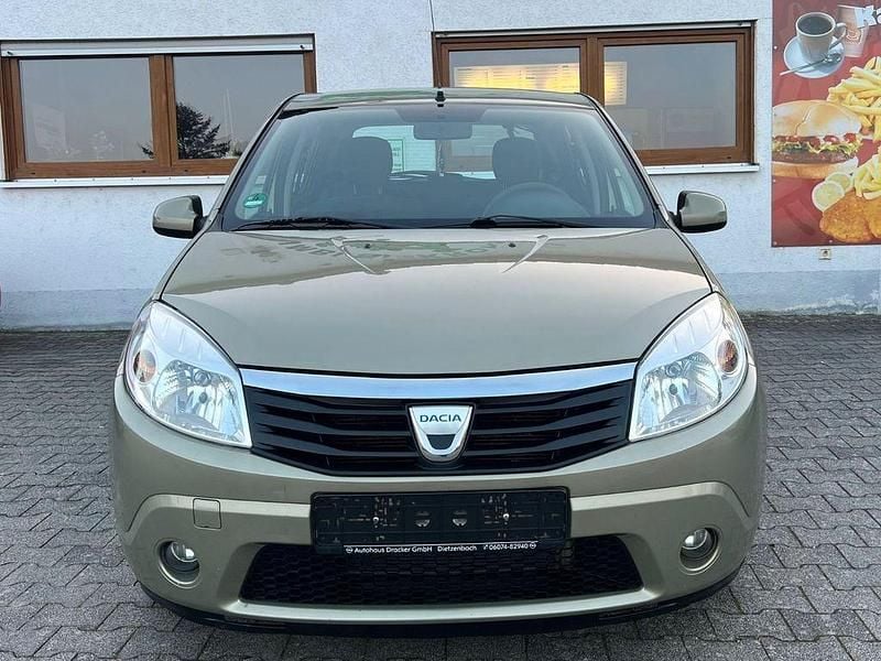 Gebraucht Dacia Sandero 75 PS (55 kW) 2008 Grün Kleinwagen