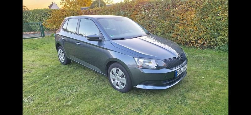 Gebraucht 2017 Skoda Fabia Cool Edition Limousine | 6.500 € (Guter Preis) - Bild 1/4