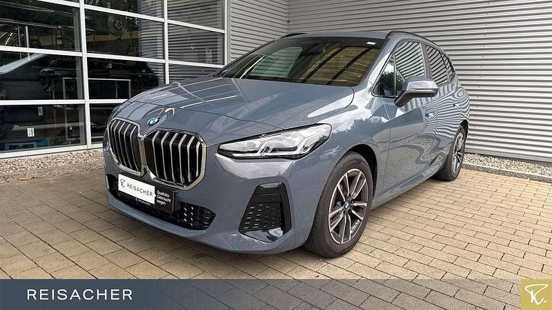 Sparkling kupfergrau metallic Gebraucht 2022 BMW 218 M Sport Van / Kleinbus | 30.890 € (Etwas zu teuer) - Bild 1/4