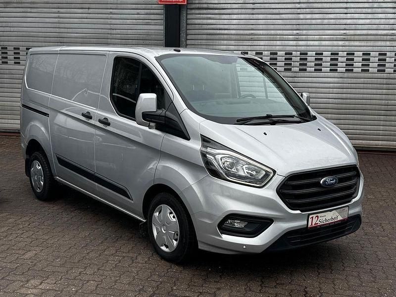 Gebraucht Ford Transit Custom Trend 131 PS (96 kW) 2018 Silber Van / Kleinbus