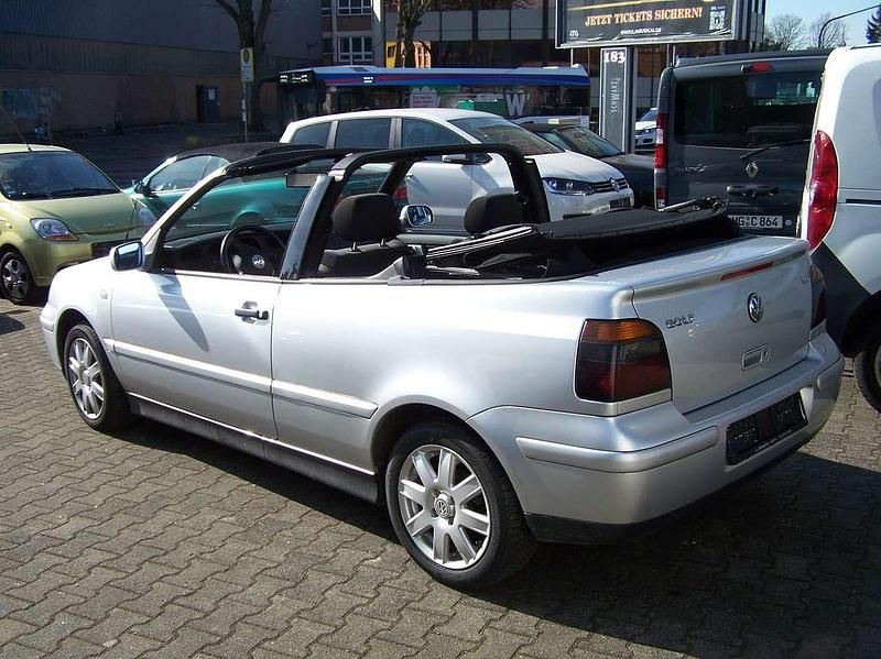 Gebraucht VW Golf Cabriolet Sportline 116 PS (85 kW) 2001 Silber Cabrio