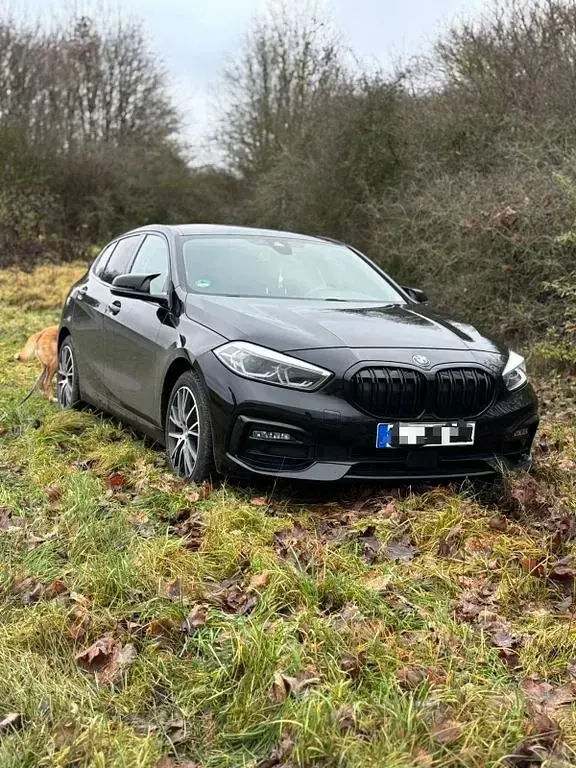 Gebraucht BMW 120 Sport Line 190 PS (139 kW) 2021 Schwarz Kleinwagen