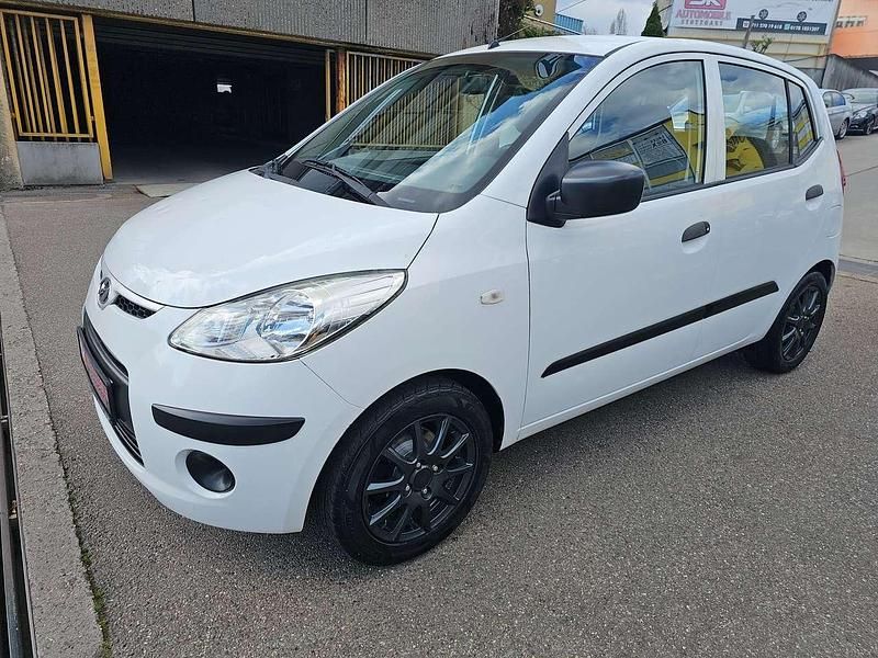 Crystal white Gebraucht 2010 Hyundai i10 Edition+ Kleinwagen | 2.999 € (Fairer Preis) - Bild 1/4