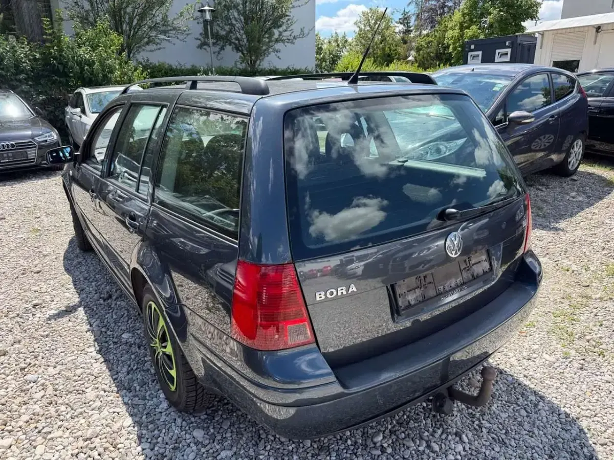Gebraucht VW Bora 101 PS (74 kW) 1991 Grau Kombi