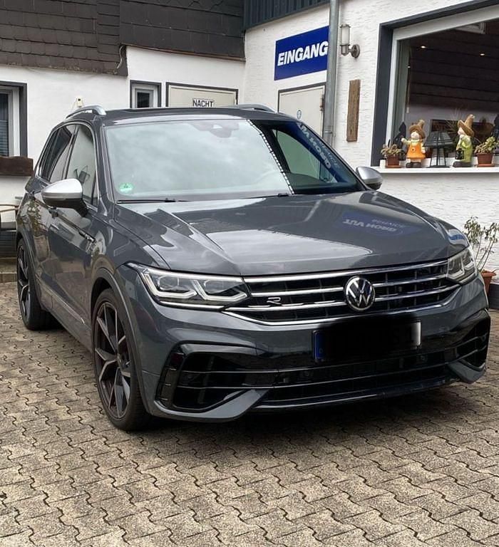 Grau Gebraucht 2022 VW Tiguan R SUV | 42.999 € (Fairer Preis) - Bild 1/4