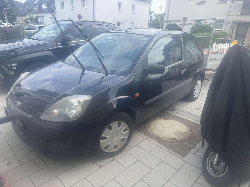 Gebraucht 2007 Ford Fiesta Fun X Kleinwagen | 600 € (Superpreis) - Bild 1/4