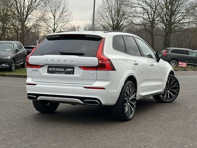 Gebraucht Volvo XC60 R-Design 341 PS (250 kW) 2021 Weiß SUV