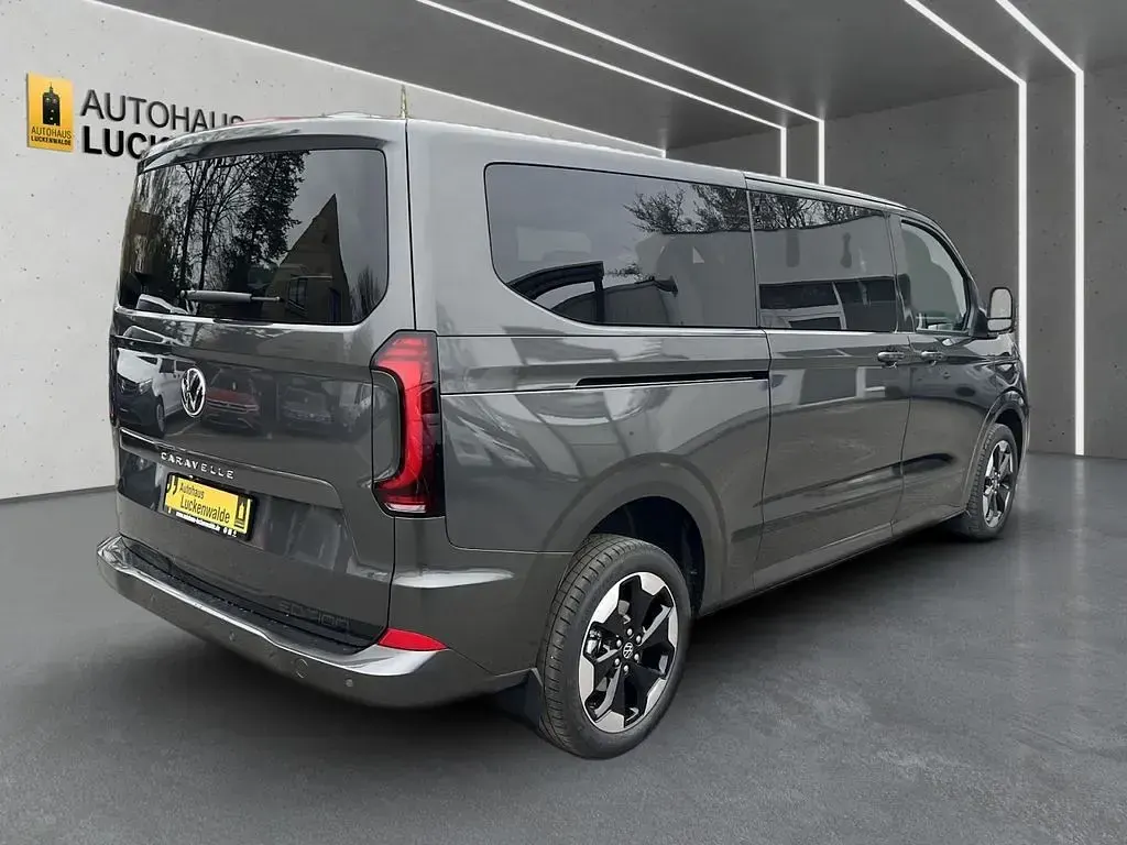 Gebraucht VW T7 Edition 150 PS (110 kW) 2026 Grau Van
