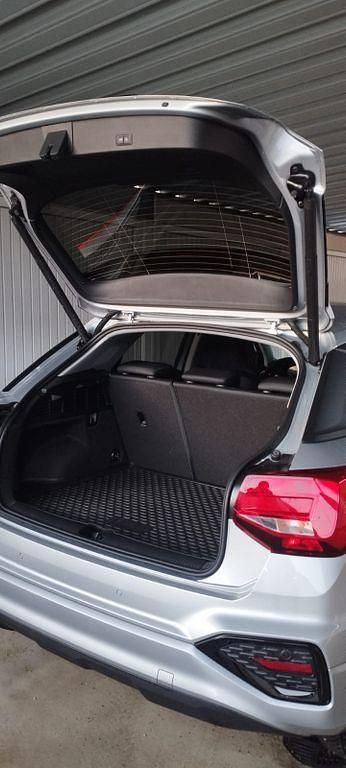 Gebraucht Audi Q2 Advanced 150 PS (110 kW) 2025 Grau SUV