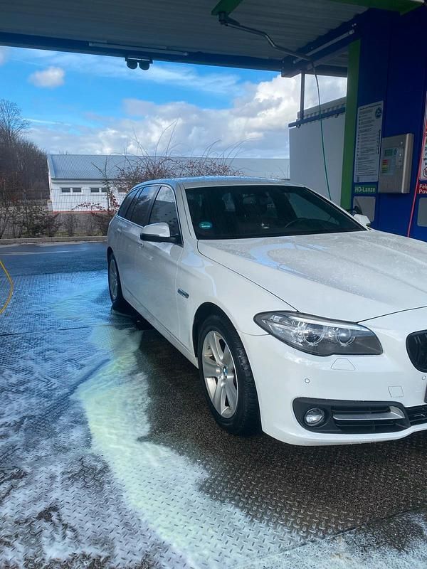 Gebraucht BMW 520 184 PS (135 kW) 2013 Kombi