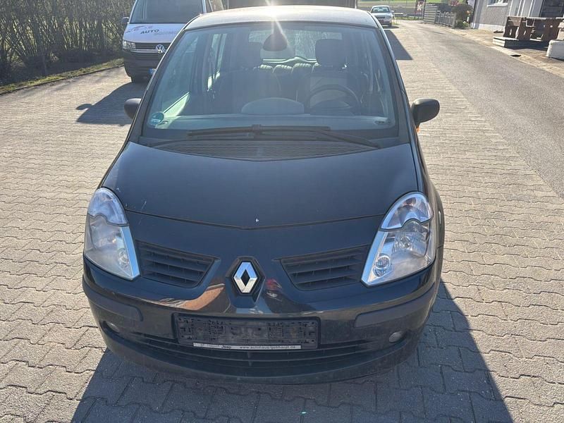 Używany Renault Modus Avantage 101 KM (74 kW) 2007 Czarny Minivan