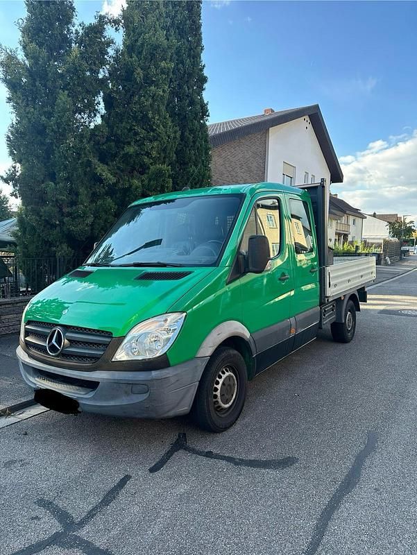 Grün Gebraucht 2012 Mercedes Sprinter Van | 12.500 € (Superpreis) - Bild 1/4