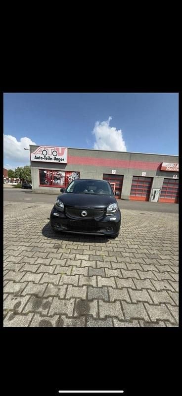 Schwarz Gebraucht 2018 Smart ForFour Kleinwagen | 9.000 € (Superpreis) - Bild 1/4