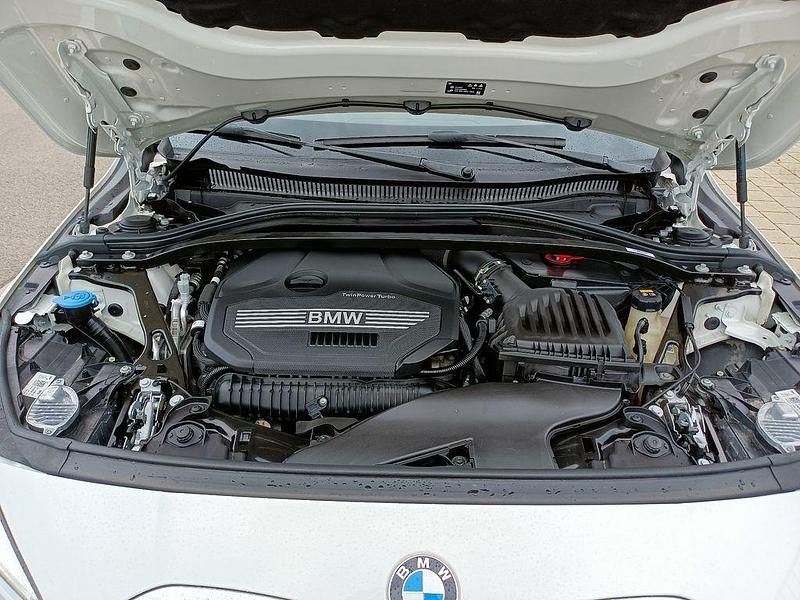 Gebraucht BMW 120 178 PS (130 kW) 2021 Weiß Kleinwagen