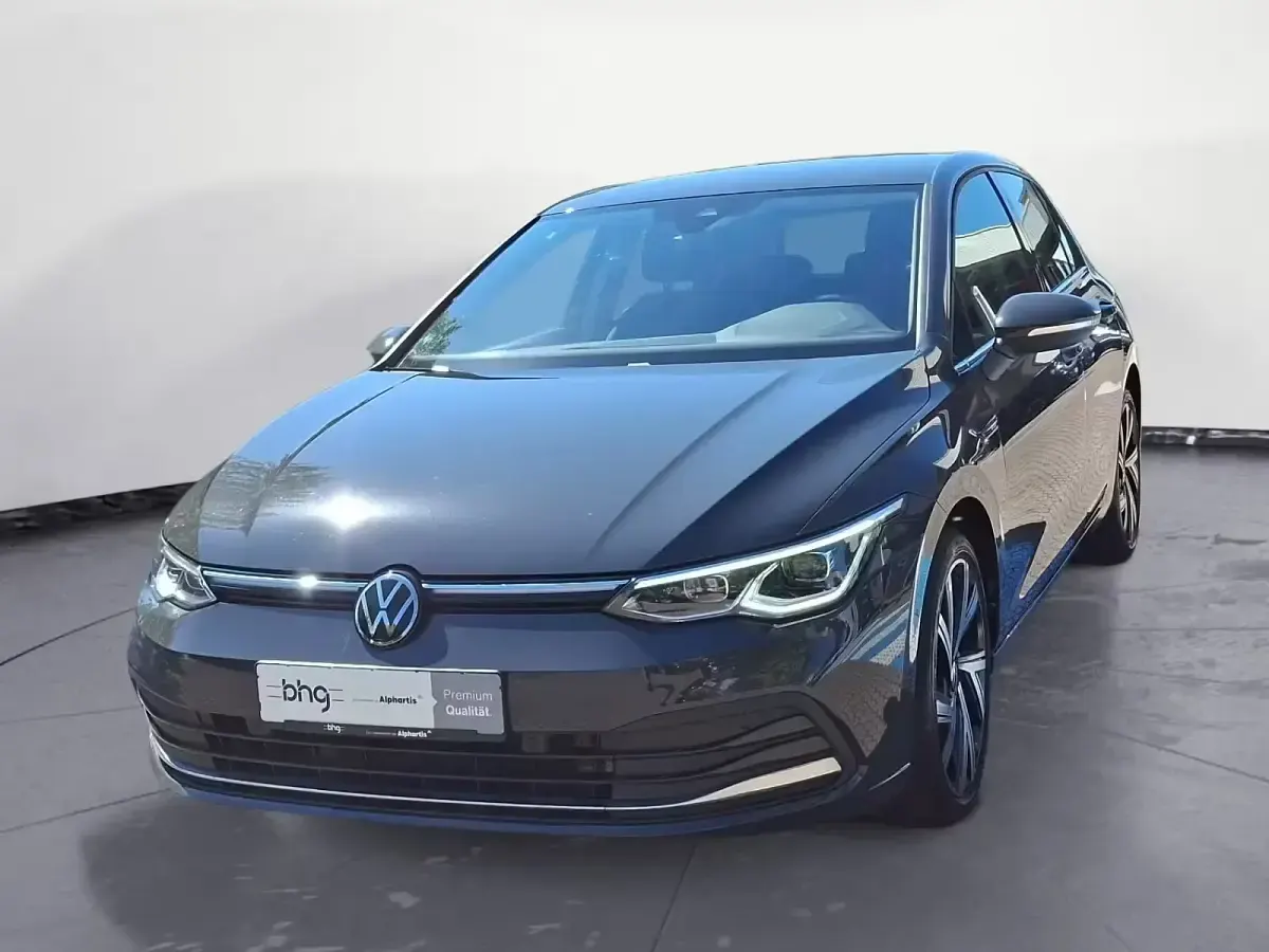Gebraucht VW Golf VIII Style 150 PS (110 kW) 2024 Limousine