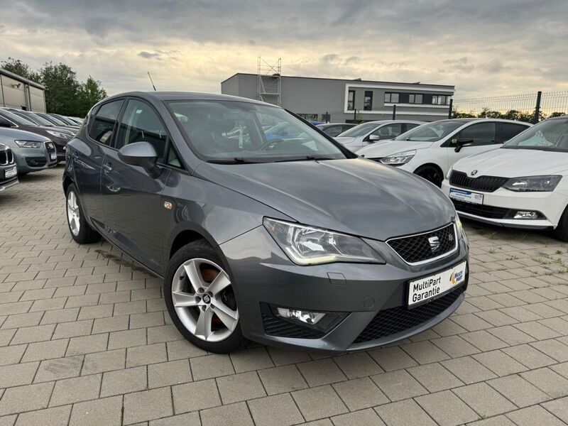 Grau Gebraucht 2015 Seat Ibiza FR Limousine | 4.499 € (Guter Preis) - Bild 1/4