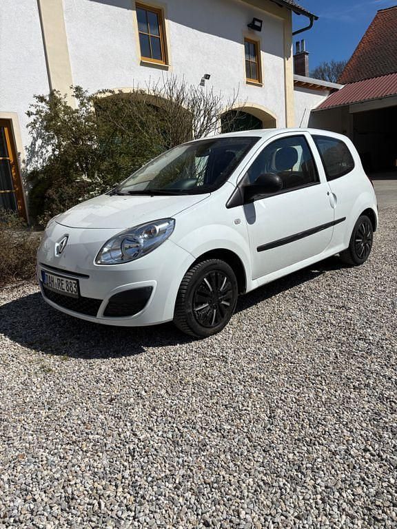 Weiß Gebraucht 2009 Renault Twingo Authentique Kleinwagen | 1.900 € (Fairer Preis) - Bild 1/4