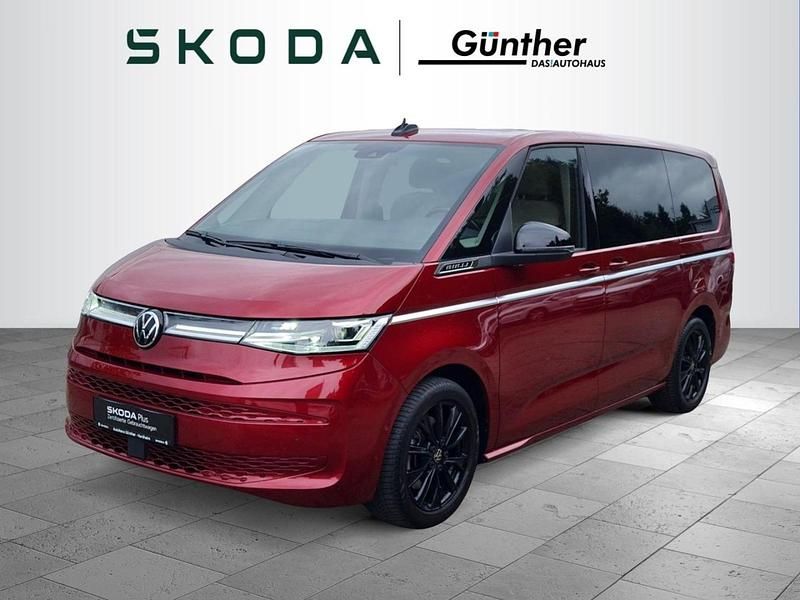 Gebraucht VW Multivan Style 150 PS (110 kW) 2023 Kirschrot Van / Kleinbus