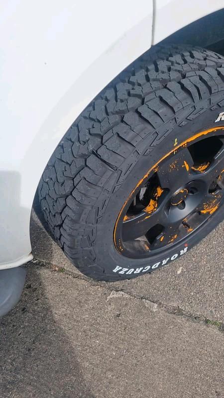 Second-hand Nissan Pathfinder 2010 Alb SUV