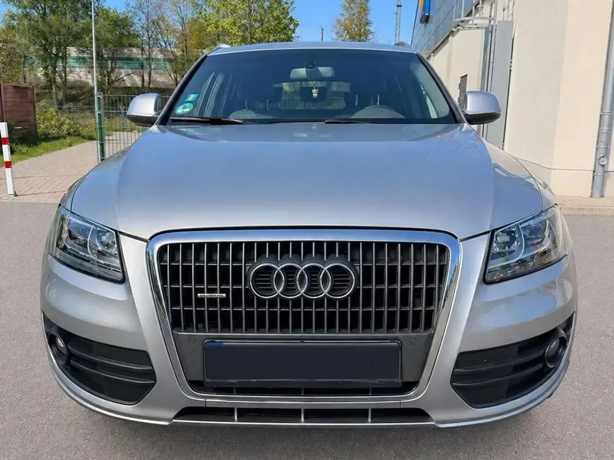 Gebraucht Audi Q5 170 PS (125 kW) 2011 Grau SUV