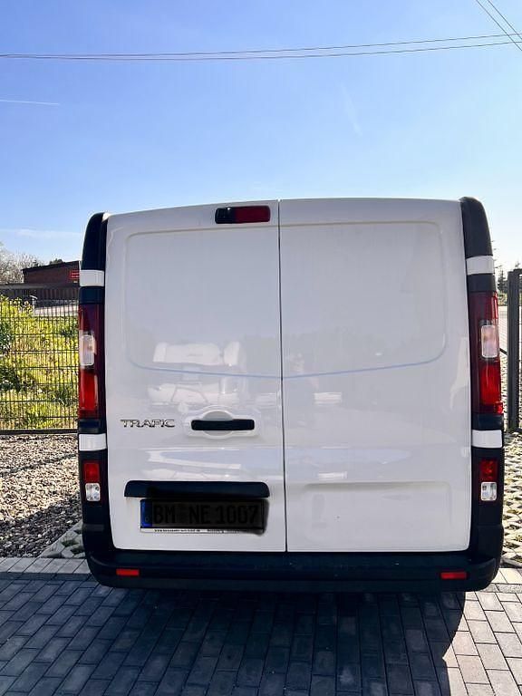 Gebraucht Renault Trafic 145 PS (106 kW) 2020 Weiß Van / Kleinbus