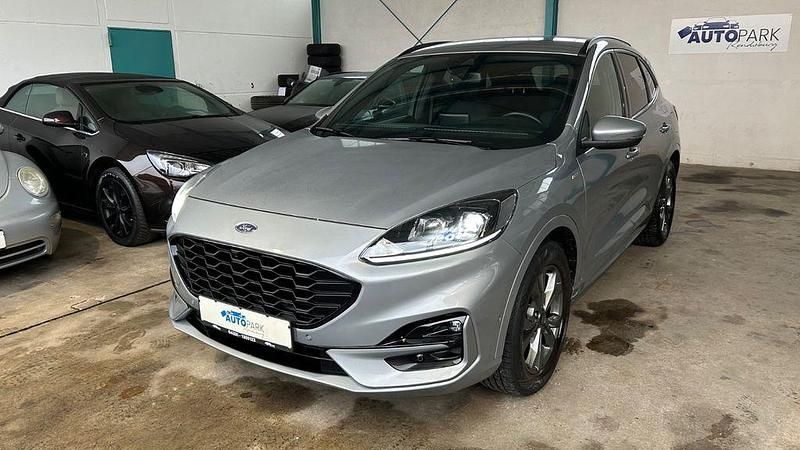 Gebraucht Ford Kuga ST-Line 150 PS (110 kW) 2021 Silber SUV