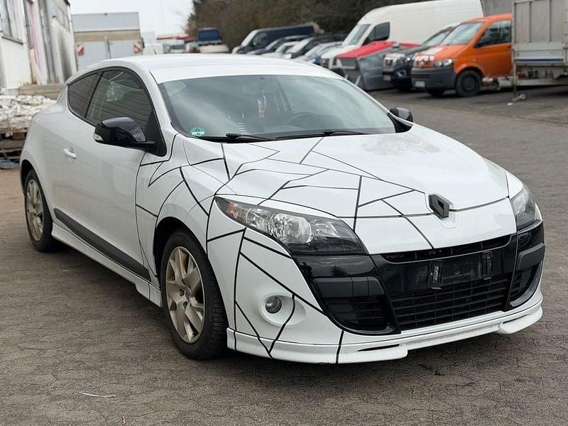 Gebraucht Renault Mégane 110 PS (80 kW) 2011 Coupé