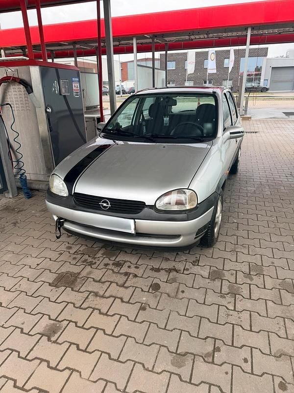 Gebraucht Opel Corsa 60 PS (44 kW) 1998 Grau Kleinwagen