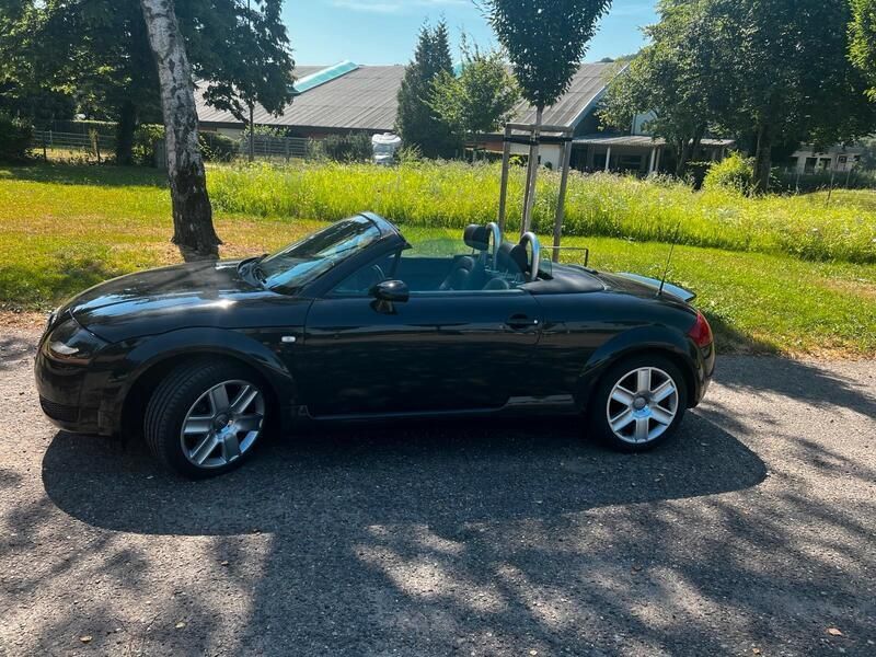 Schwarz Gebraucht 2003 Audi TT Roadster Cabrio | 17.500 € - Bild 1/4