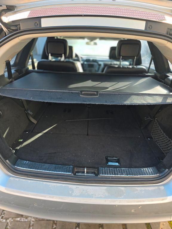 Gebraucht Mercedes R320 224 PS (164 kW) 2007 Silber Van / Kleinbus