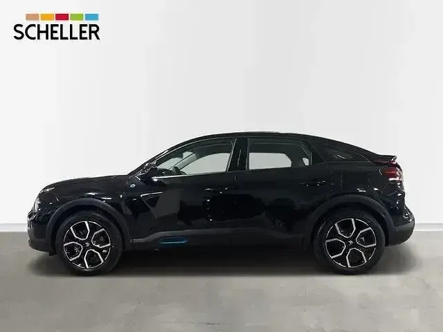 Second-hand Citroën e-C4 Feel 100 kW (136 CP) 2023 Negru Berlinǎ
